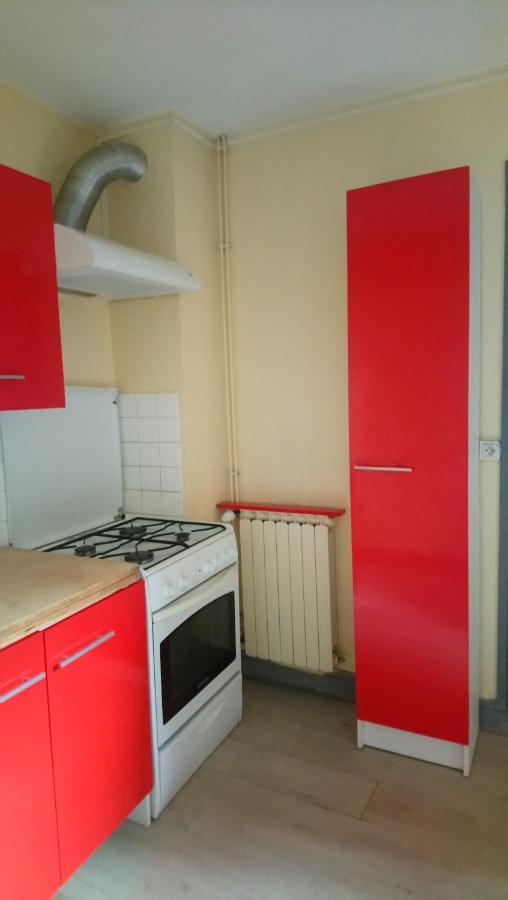 Hebergement Pour 2 Personnes,1 Chambres, Salon, Salle A Manger, Grand Garage Possibilite D'Un Lit 1 Personne Supplementaire Pour 15 Euros Sancoins Exteriör bild